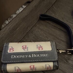 Dooney & Bourke Cream and Gray Keychain Wallet